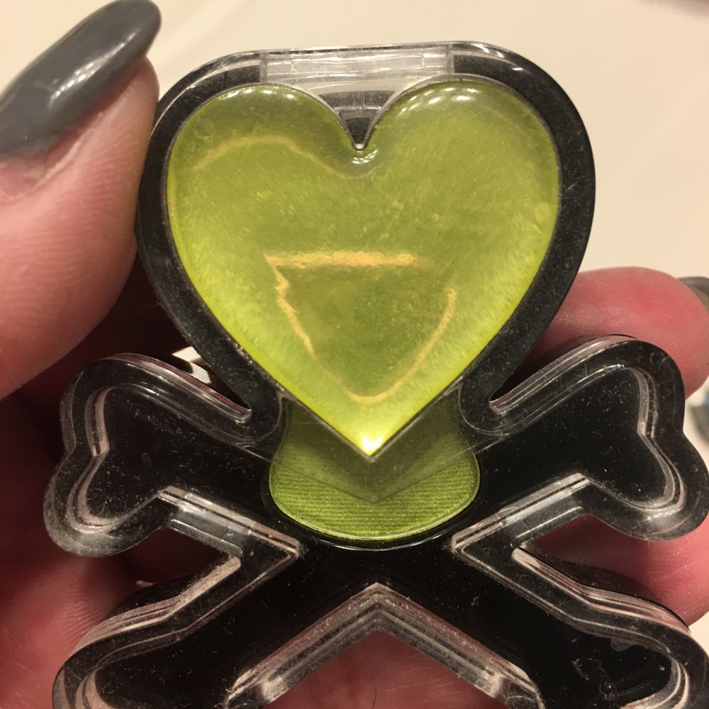 Tokidoki discontinued pressed eyeshadow Soya